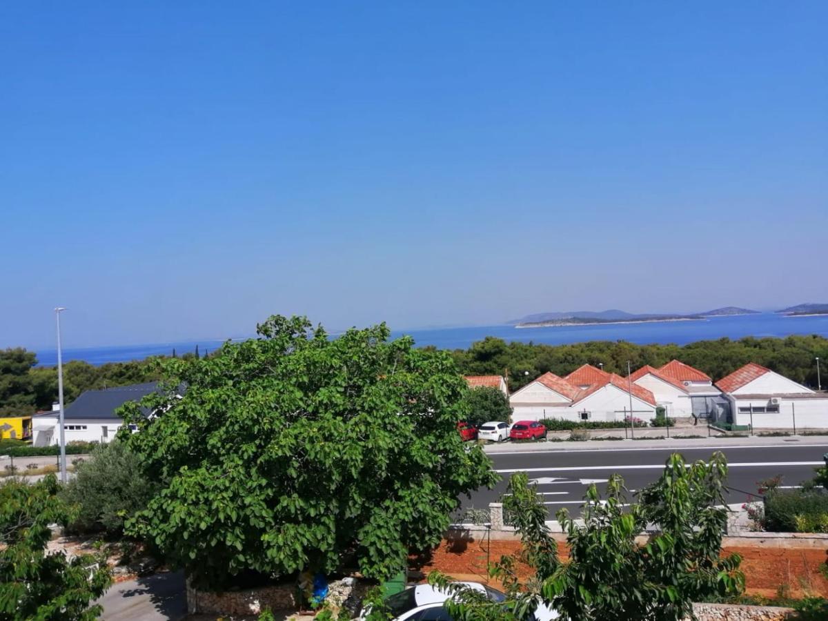 Apartmani Zmiric Primošten Dış mekan fotoğraf