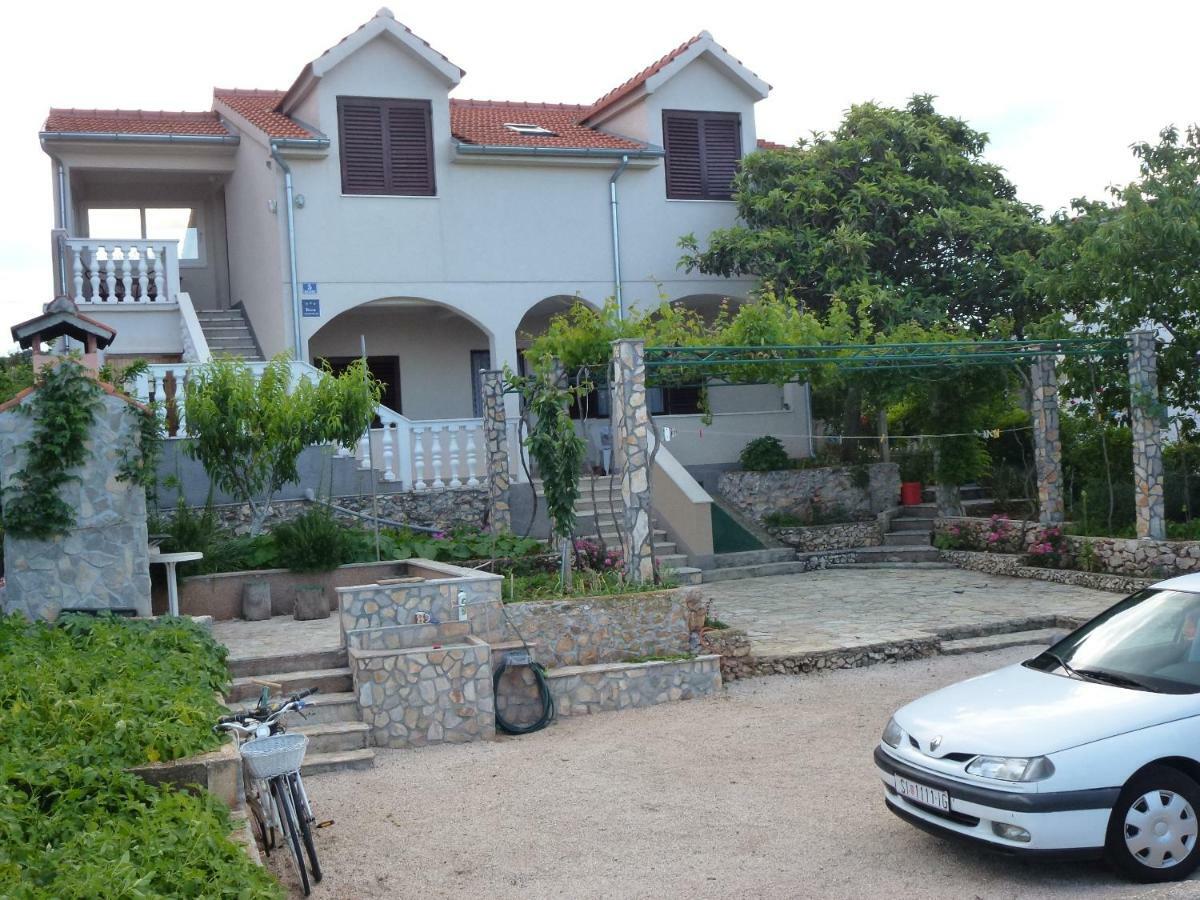 Apartmani Zmiric Primošten Dış mekan fotoğraf