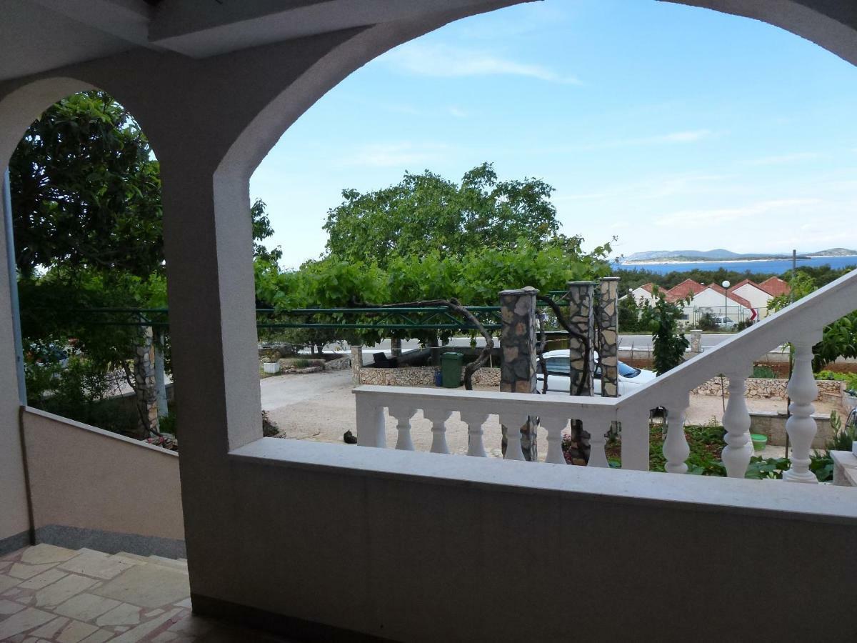 Apartmani Zmiric Primošten Dış mekan fotoğraf